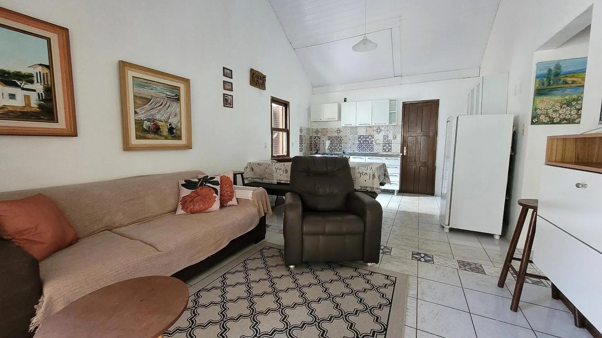Beach House 800M From Paradise! Florianopolis
